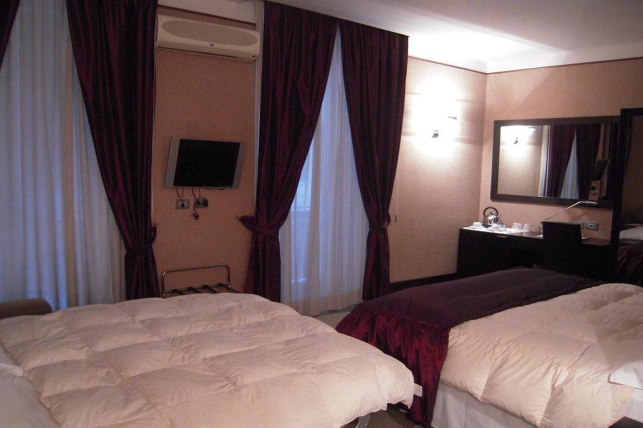Mh Design Hotel Napoli Esterno foto
