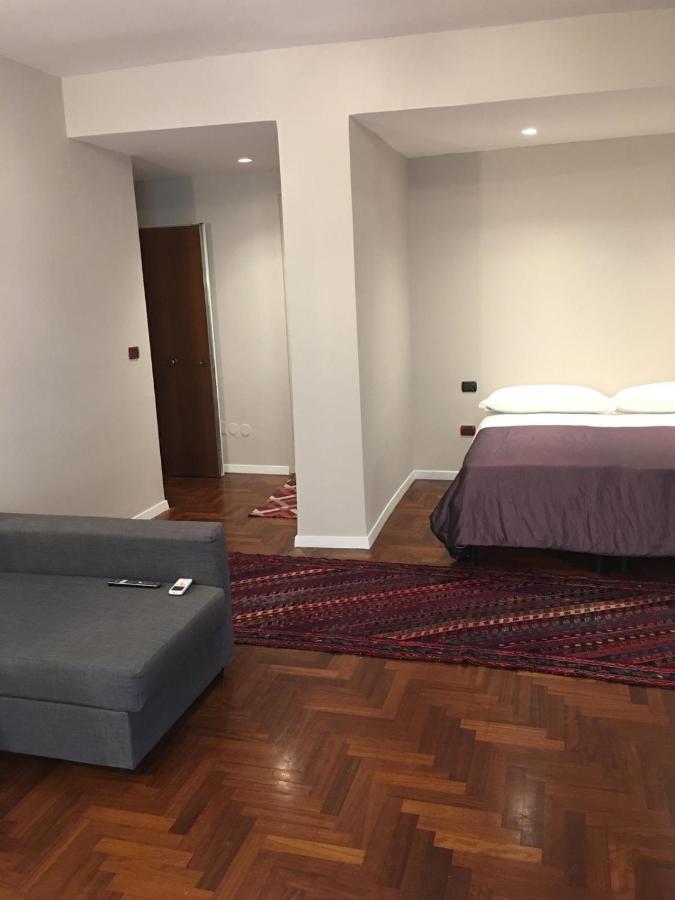 Mh Design Hotel Napoli Esterno foto