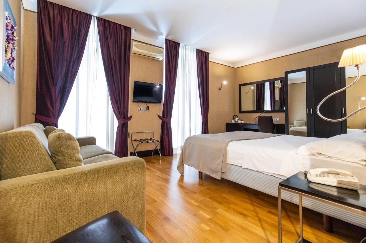 Mh Design Hotel Napoli Esterno foto